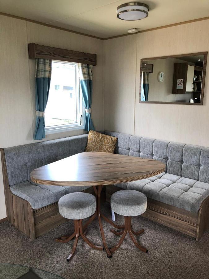 3 Bedroom Holiday Home, Seton Sands, Edinburgh, Family Friendly, Dog Friendly, Sleeps 8 Port Seton Exterior photo